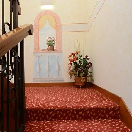 Hotel Vittoria 3*