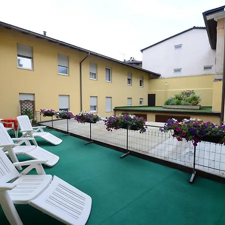 Vittoria 3*